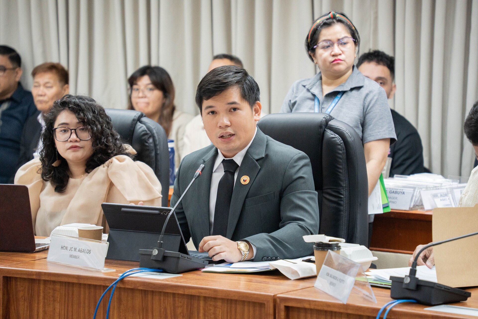 Group 1 UPLIFT — 4Ps and Walang Gutom Beneficiaries, One-Time P2,000, and Crediting Mechanism